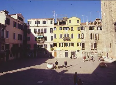 Armizo Bed & Breakfast