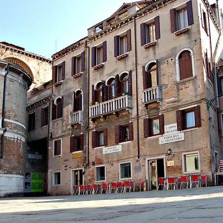 Bed and breakfast Armizo 3*